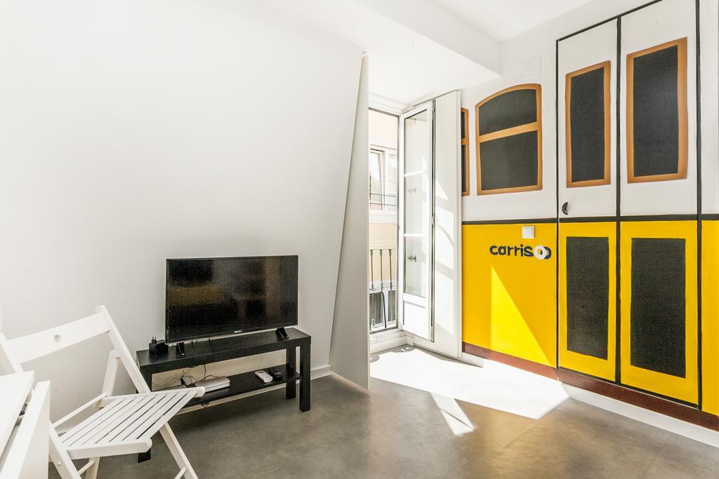 The Love Tram Apartment Lisboa Exteriör bild